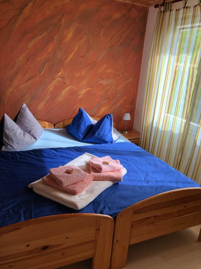 Haus 9 Villa Schwarz ภายนอก รูปภาพ